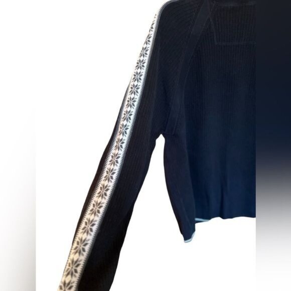 Eddie Bauer Men’s Sweater Size Large Cotton Alpine Design Along Sleeve Black - Picture 5 of 9